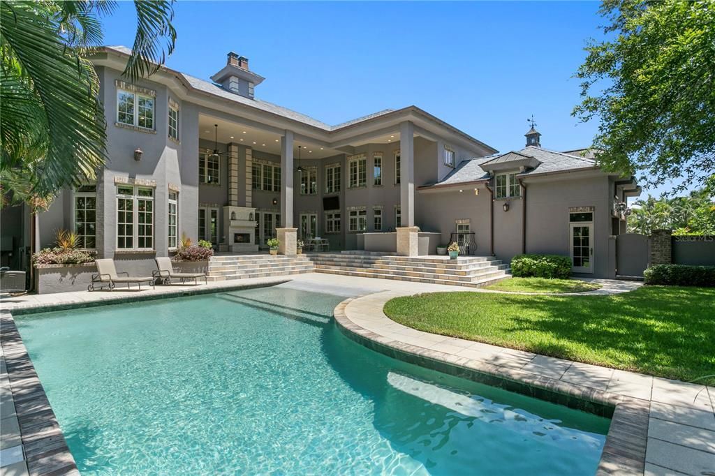 En Venta: $3,950,000 (4 camas, 4 baños, 5640 Pies cuadrados)