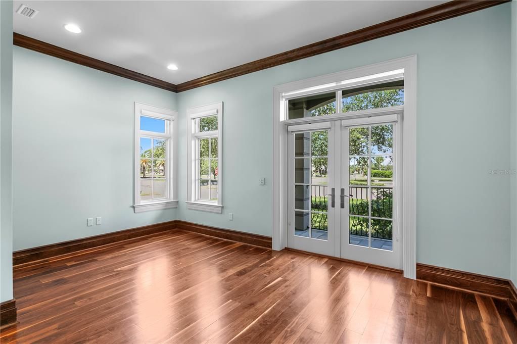 En Venta: $3,950,000 (4 camas, 4 baños, 5640 Pies cuadrados)