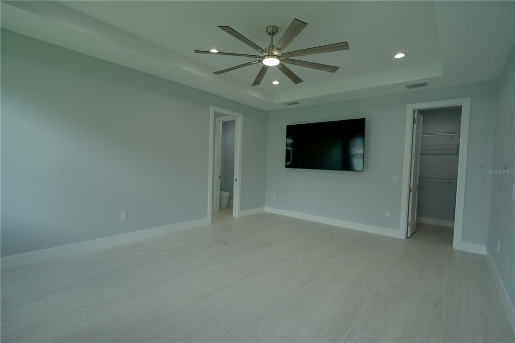 For Sale: $620,000 (4 beds, 2 baths, 2227 Square Feet)