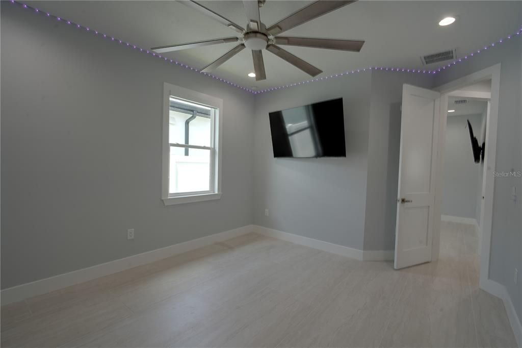 For Sale: $620,000 (4 beds, 2 baths, 2227 Square Feet)