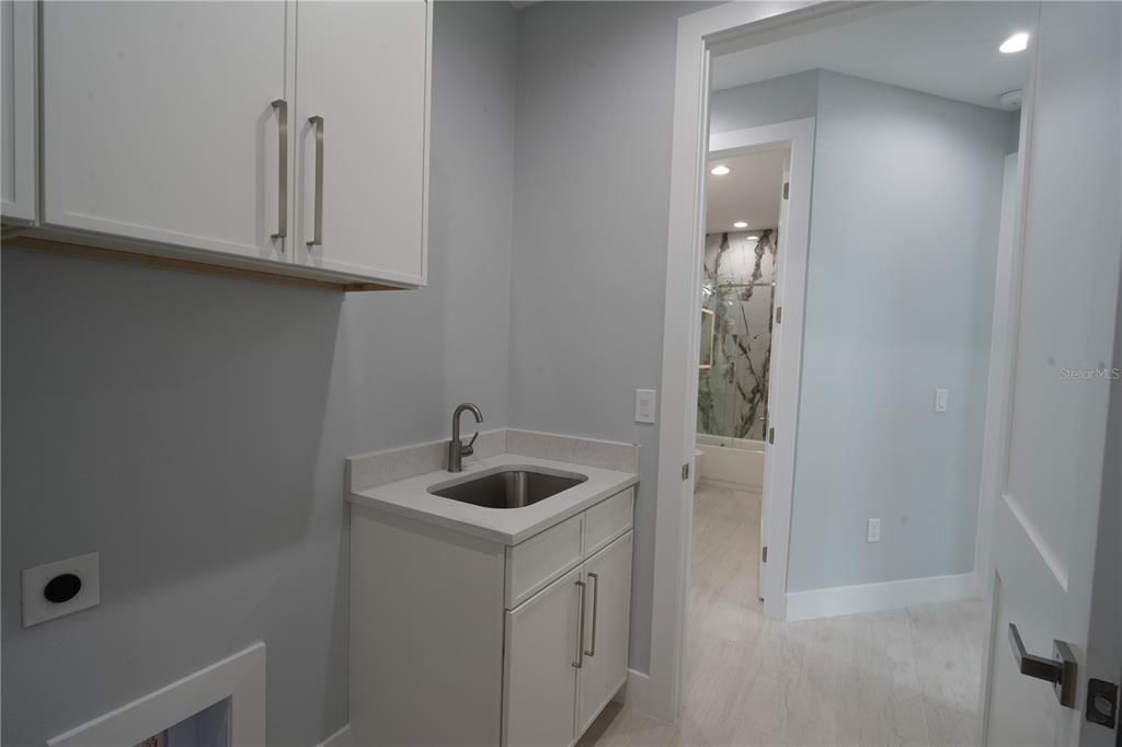 For Sale: $620,000 (4 beds, 2 baths, 2227 Square Feet)
