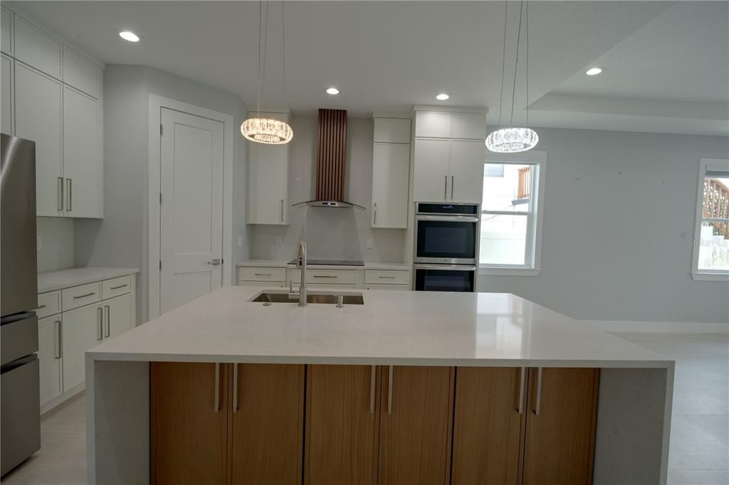 For Sale: $620,000 (4 beds, 2 baths, 2227 Square Feet)