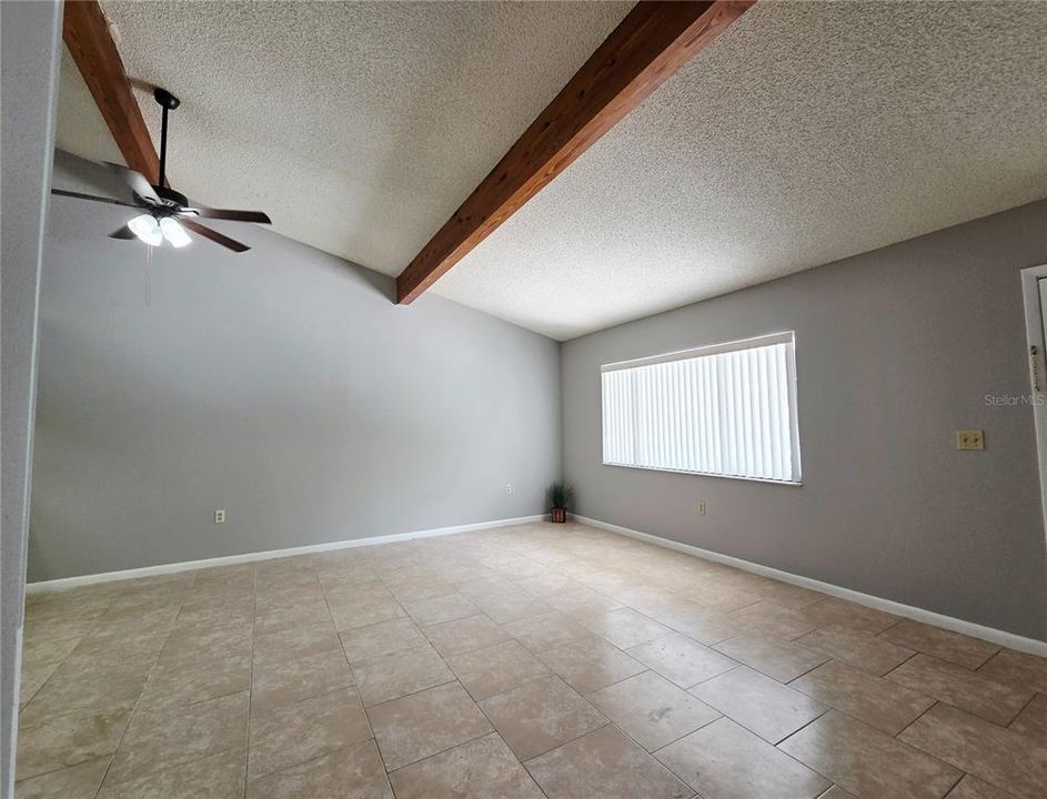 For Rent: $1,395 (2 beds, 2 baths, 1140 Square Feet)