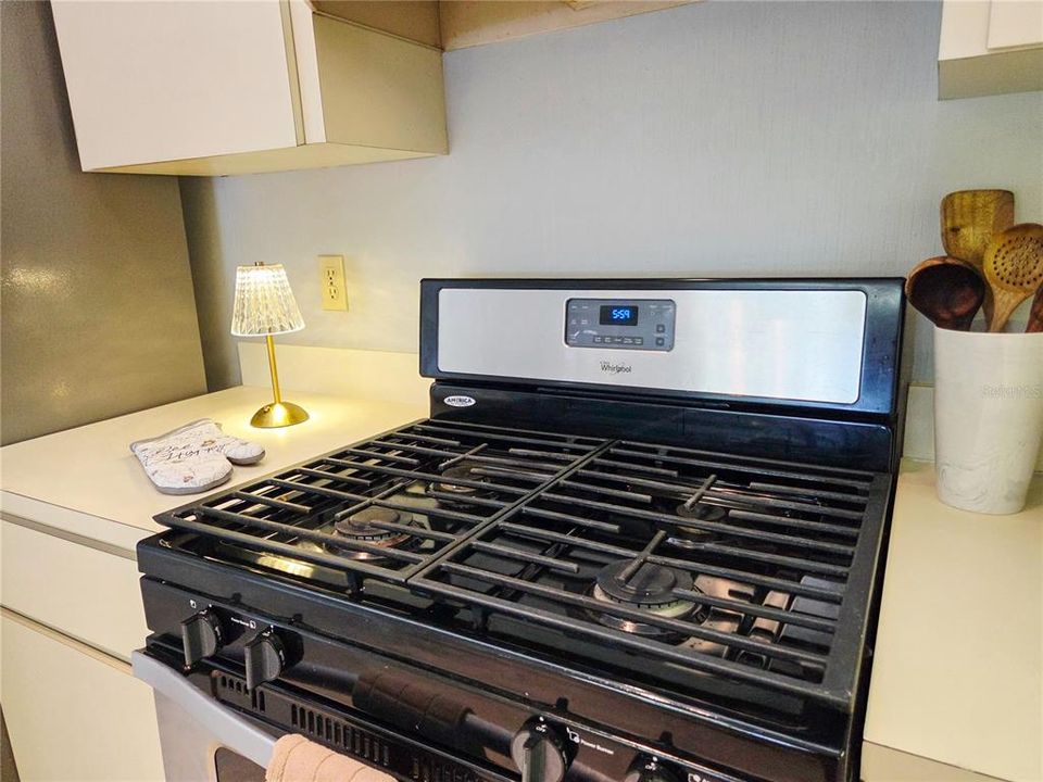 For Rent: $1,395 (2 beds, 2 baths, 1140 Square Feet)