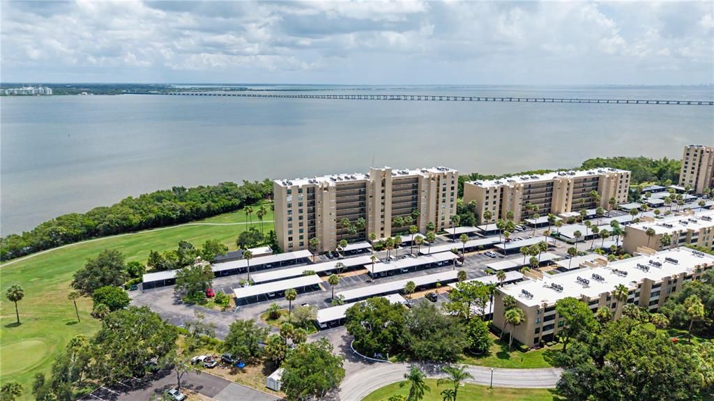 На продажу: $172,900 (2 спален, 2 ванн, 1050 Квадратных фут)