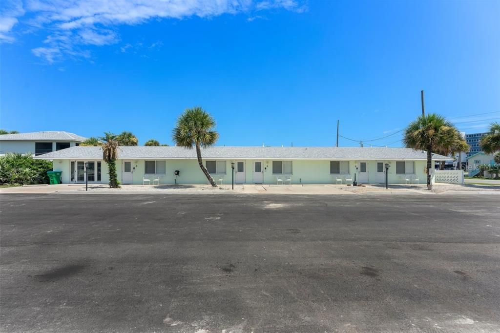For Sale: $3,900,000 (0 beds, 0 baths, 5236 Square Feet)