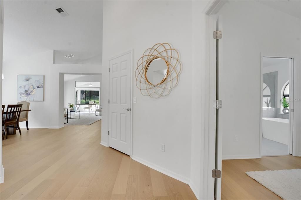 En Venta: $559,000 (3 camas, 2 baños, 1616 Pies cuadrados)