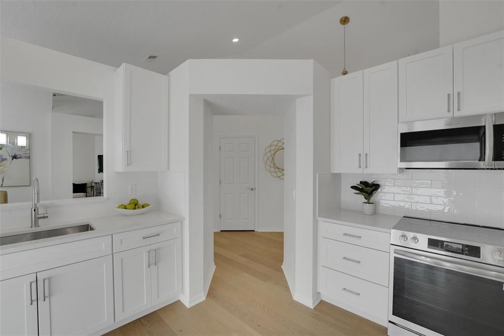 En Venta: $559,000 (3 camas, 2 baños, 1616 Pies cuadrados)