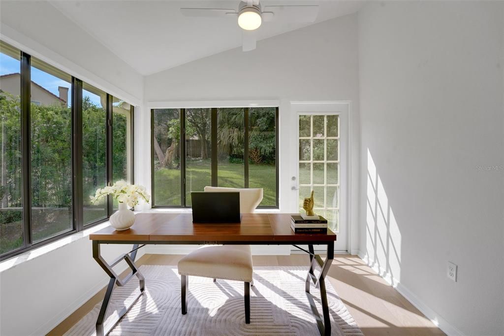 En Venta: $559,000 (3 camas, 2 baños, 1616 Pies cuadrados)