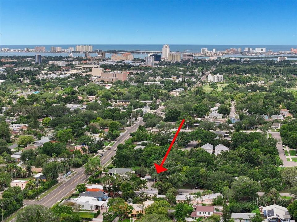 На продажу: $549,999 (3 спален, 3 ванн, 2115 Квадратных фут)