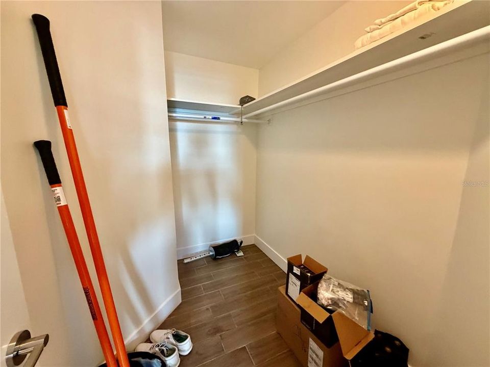 В аренду: $9,500 (4 спален, 2 ванн, 2793 Квадратных фут)