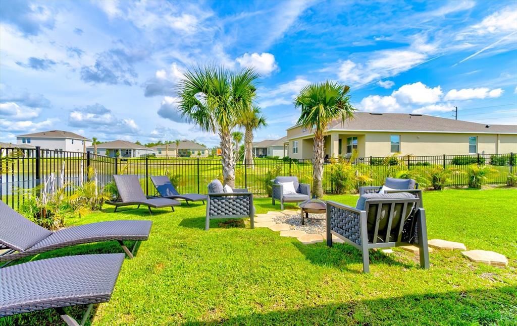 For Sale: $575,000 (4 beds, 3 baths, 2862 Square Feet)