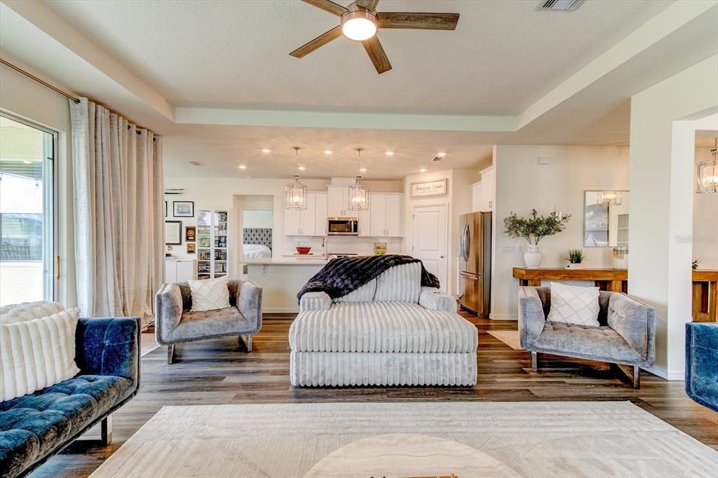 For Sale: $575,000 (4 beds, 3 baths, 2862 Square Feet)