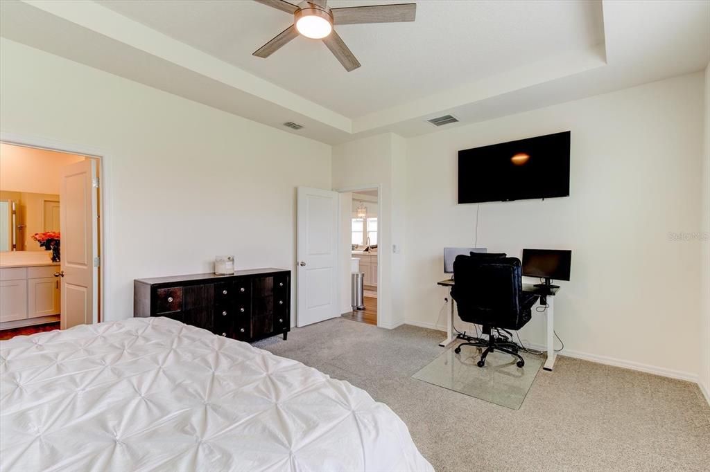For Sale: $575,000 (4 beds, 3 baths, 2862 Square Feet)
