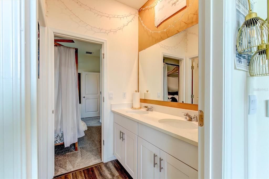 For Sale: $575,000 (4 beds, 3 baths, 2862 Square Feet)