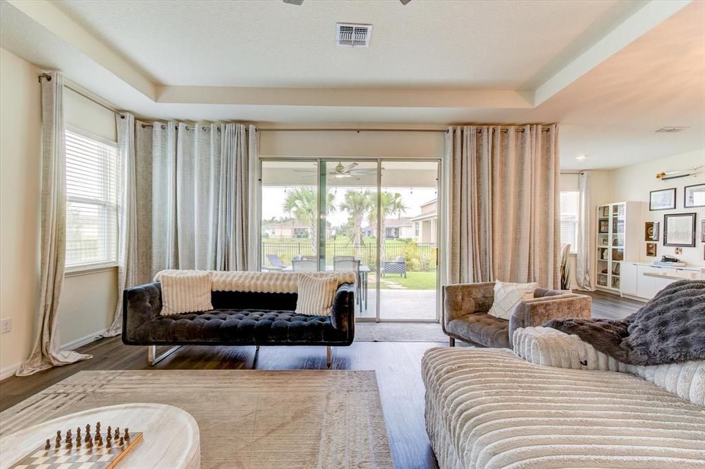 For Sale: $575,000 (4 beds, 3 baths, 2862 Square Feet)