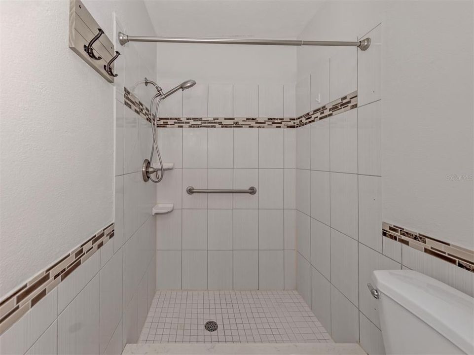 En Venta: $415,000 (2 camas, 2 baños, 1535 Pies cuadrados)