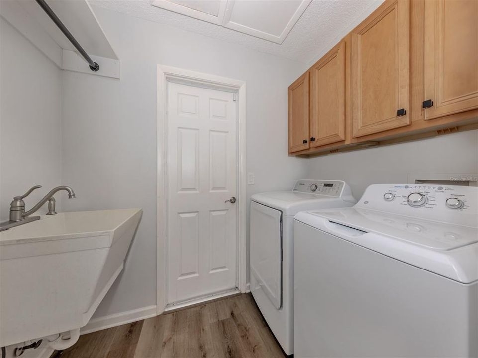 En Venta: $415,000 (2 camas, 2 baños, 1535 Pies cuadrados)