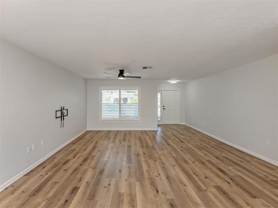En Venta: $415,000 (2 camas, 2 baños, 1535 Pies cuadrados)