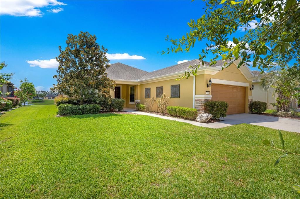For Sale: $385,000 (2 beds, 2 baths, 1708 Square Feet)