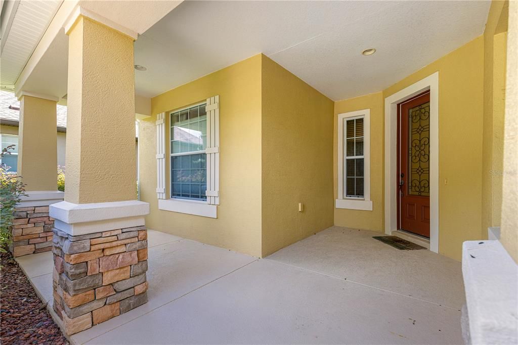 For Sale: $385,000 (2 beds, 2 baths, 1708 Square Feet)