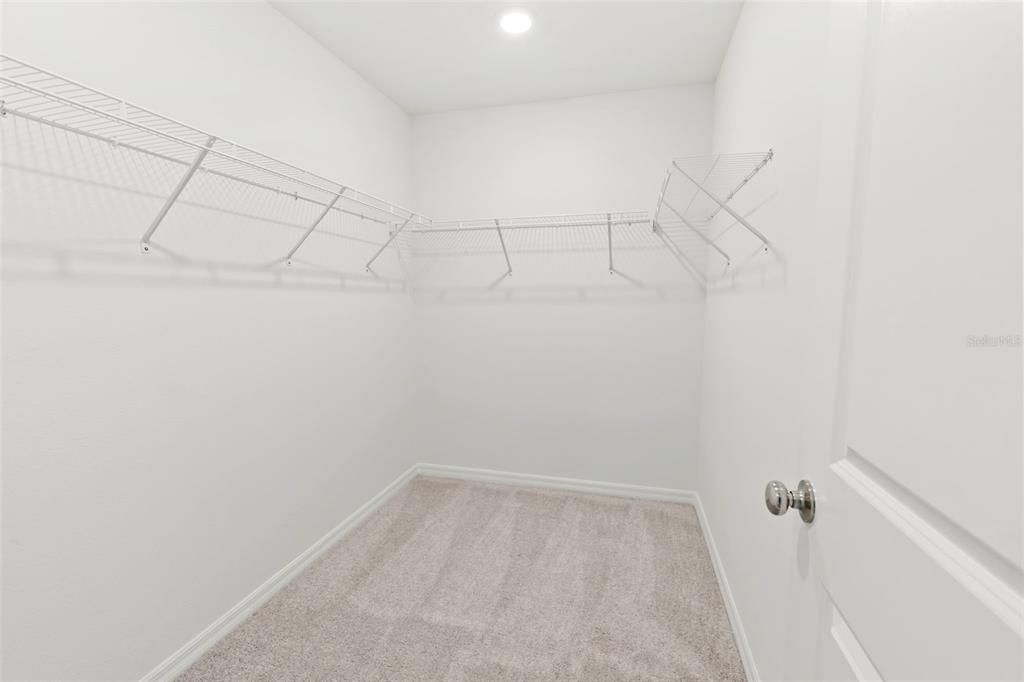 En Renta: $2,350 (4 camas, 2 baños, 1742 Pies cuadrados)