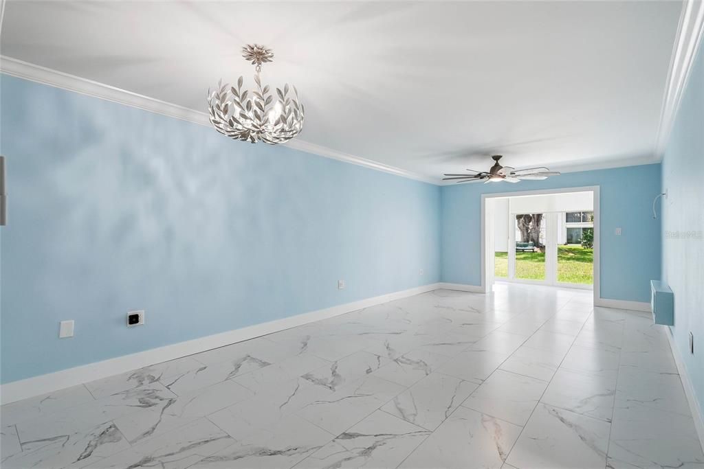 На продажу: $165,000 (2 спален, 2 ванн, 1188 Квадратных фут)