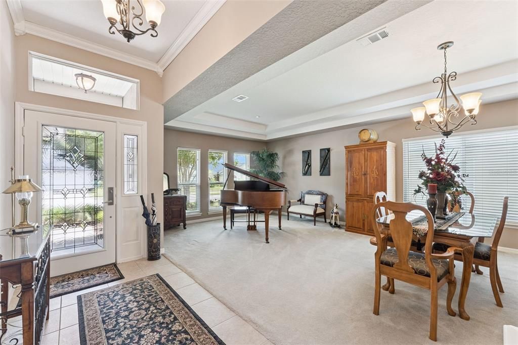 En Venta: $385,000 (3 camas, 2 baños, 1791 Pies cuadrados)