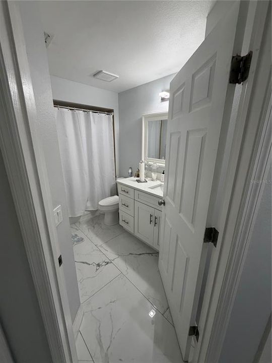 For Sale: $450,000 (4 beds, 2 baths, 1841 Square Feet)
