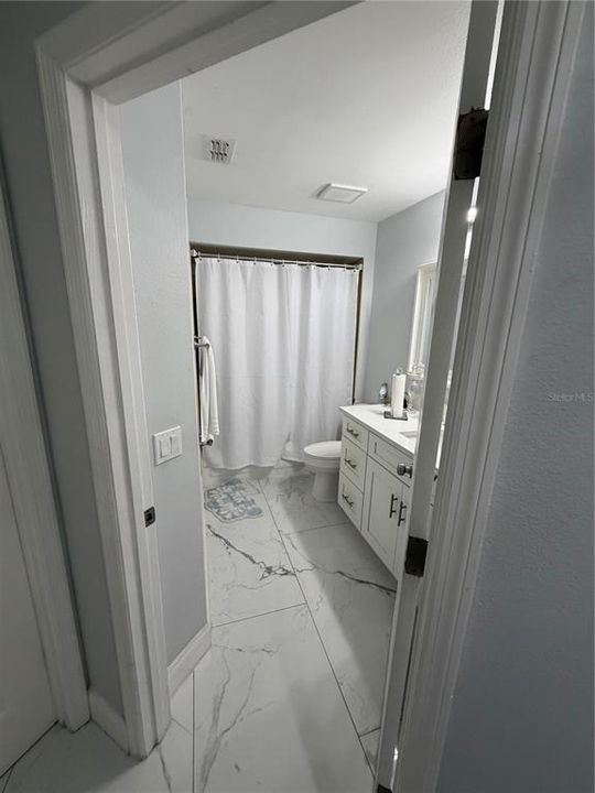 For Sale: $450,000 (4 beds, 2 baths, 1841 Square Feet)
