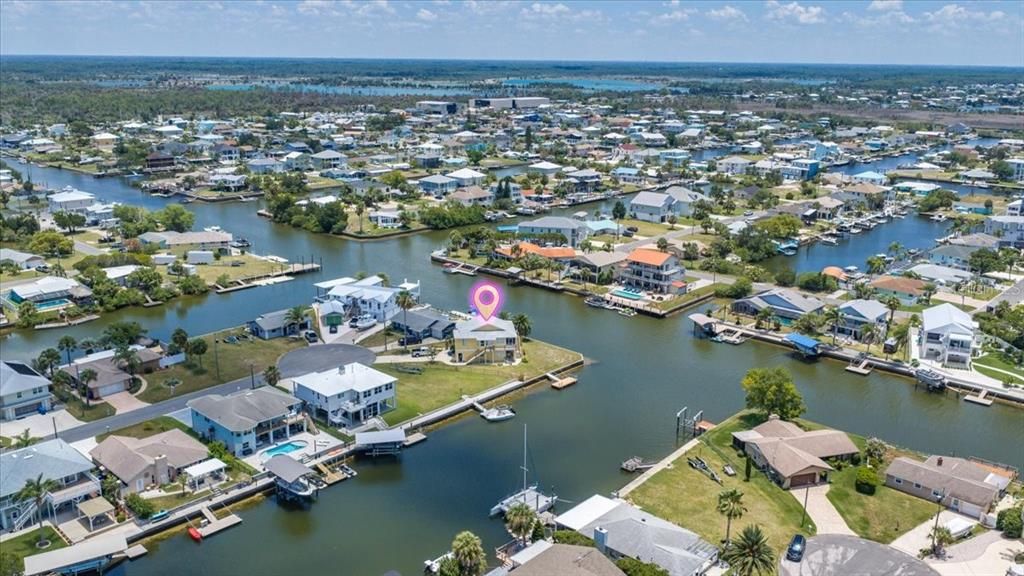 En Venta: $799,000 (3 camas, 3 baños, 1838 Pies cuadrados)
