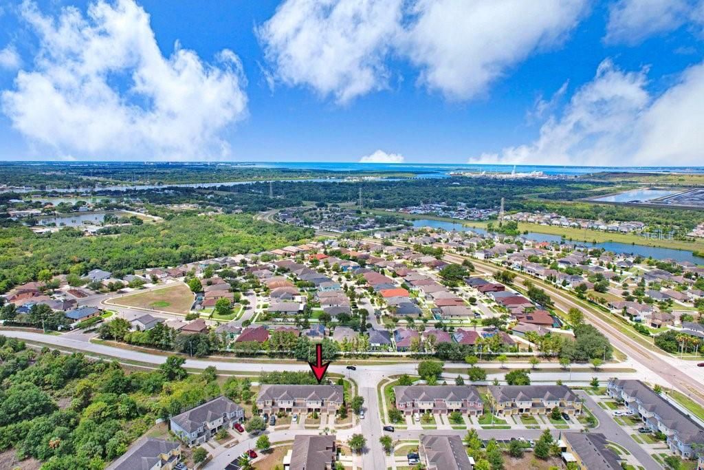 На продажу: $258,900 (3 спален, 2 ванн, 1400 Квадратных фут)