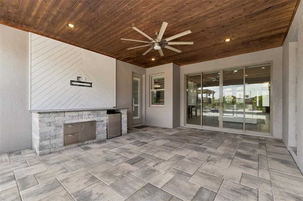 Active With Contract: $1,180,000 (5 beds, 4 baths, 3953 Square Feet)