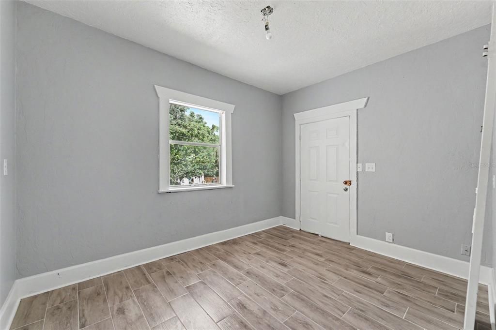 For Sale: $315,000 (3 beds, 0 baths, 1760 Square Feet)