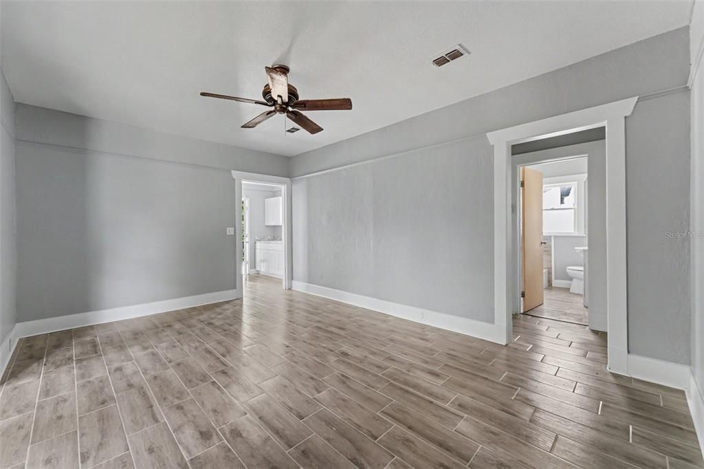 For Sale: $315,000 (3 beds, 0 baths, 1760 Square Feet)