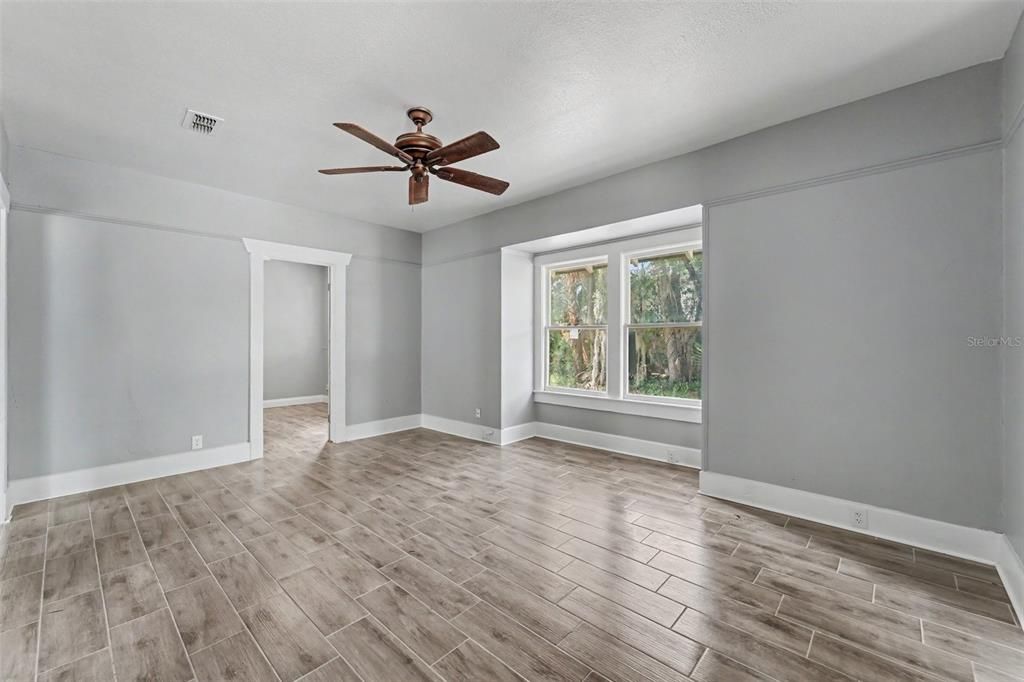 For Sale: $315,000 (3 beds, 0 baths, 1760 Square Feet)