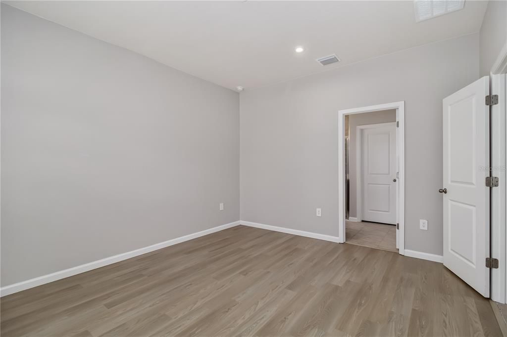 En Renta: $2,600 (3 camas, 2 baños, 1501 Pies cuadrados)