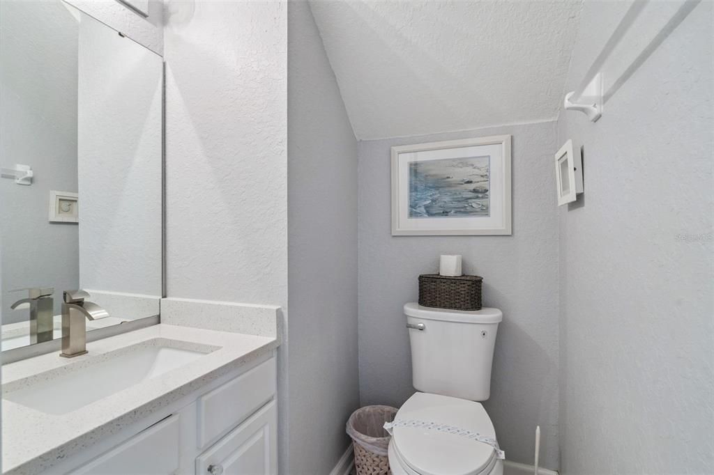 For Sale: $615,000 (6 beds, 3 baths, 2469 Square Feet)