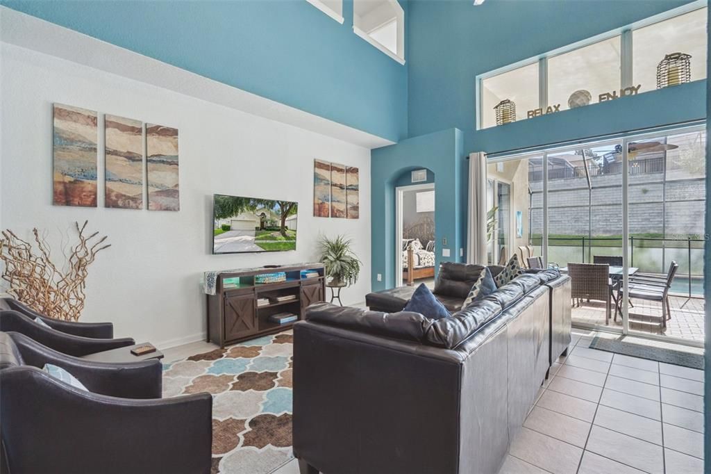 For Sale: $615,000 (6 beds, 3 baths, 2469 Square Feet)