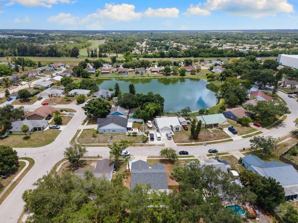 En Venta: $384,900 (3 camas, 2 baños, 1422 Pies cuadrados)
