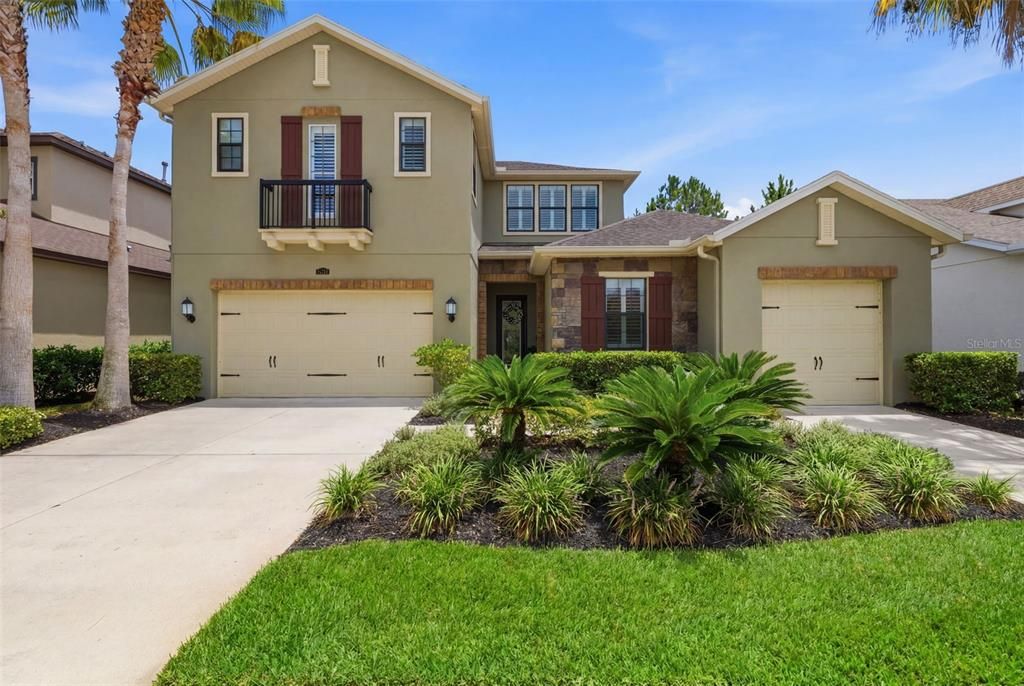En Venta: $1,229,000 (4 camas, 3 baños, 3864 Pies cuadrados)