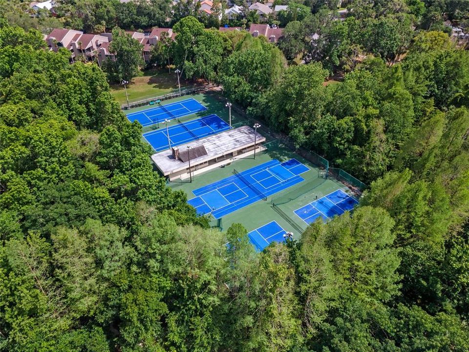 На продажу: $995,900 (3 спален, 2 ванн, 2590 Квадратных фут)