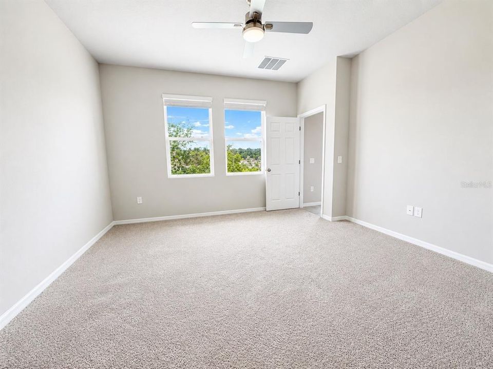 For Rent: $2,700 (4 beds, 2 baths, 2226 Square Feet)