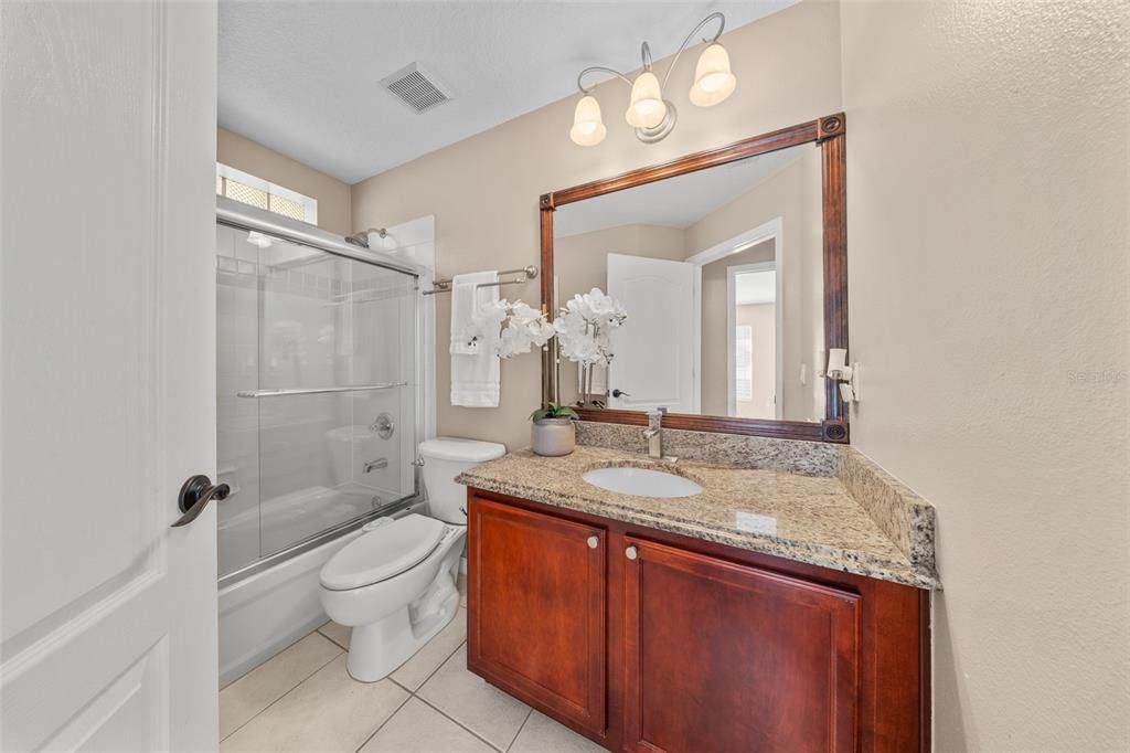 For Sale: $459,000 (4 beds, 2 baths, 2293 Square Feet)