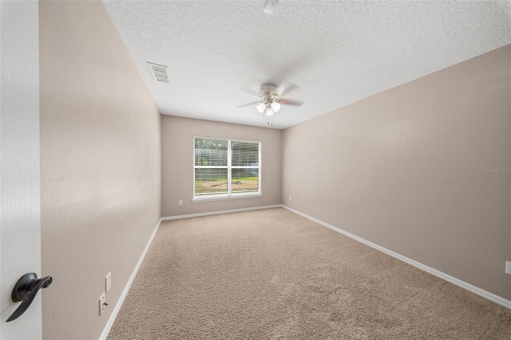 For Sale: $459,000 (4 beds, 2 baths, 2293 Square Feet)