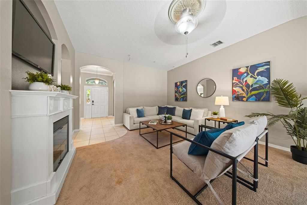 For Sale: $459,000 (4 beds, 2 baths, 2293 Square Feet)