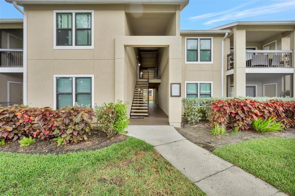 For Sale: $200,000 (3 beds, 2 baths, 1260 Square Feet)