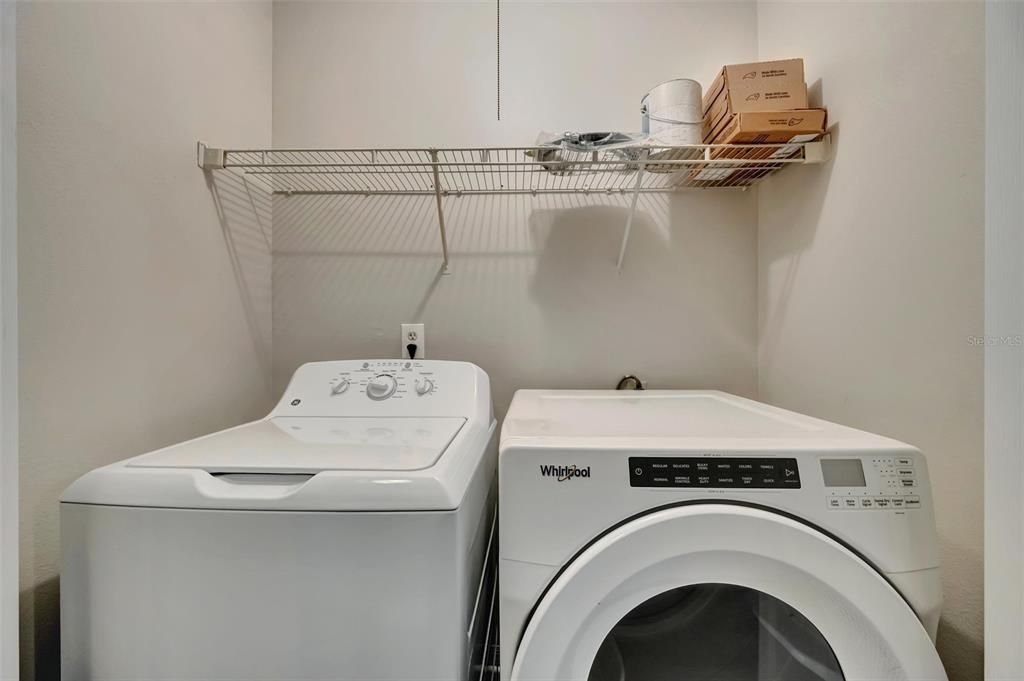 For Sale: $200,000 (3 beds, 2 baths, 1260 Square Feet)