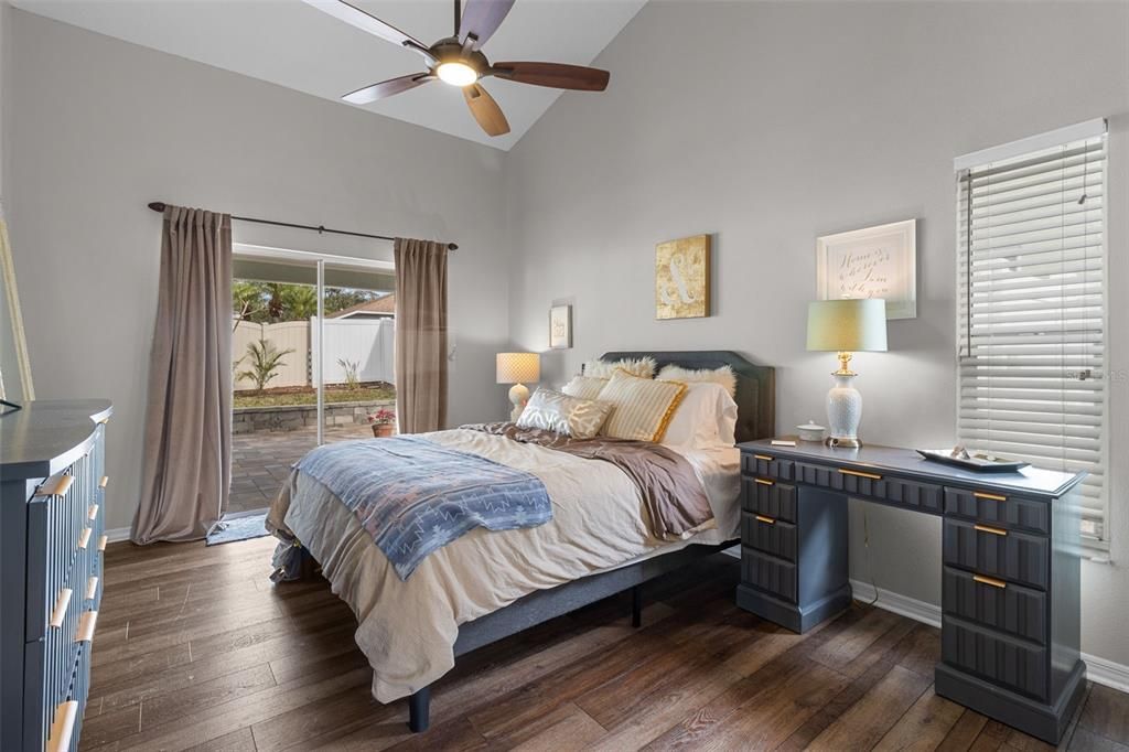 For Sale: $415,000 (3 beds, 2 baths, 1487 Square Feet)
