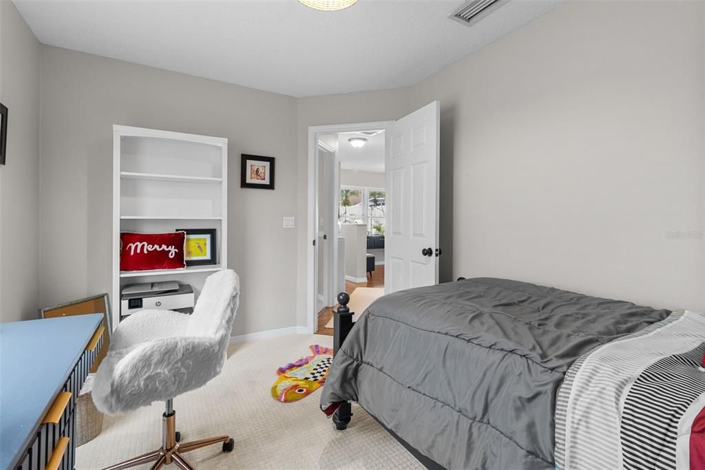 For Sale: $415,000 (3 beds, 2 baths, 1487 Square Feet)